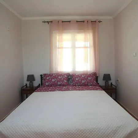 Olga Agios Ioannis - * Lefkada City